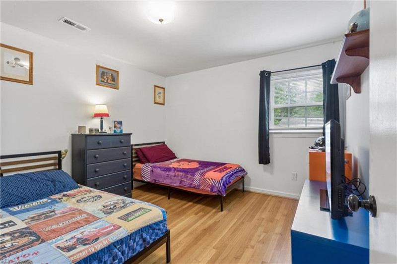 Photo 29 of 50 residential for sale in Hampton virginia