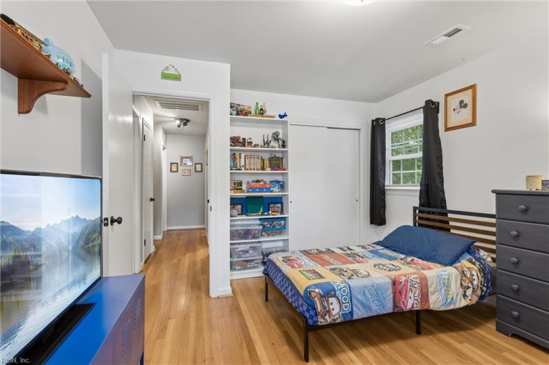 Photo 30 of 50 residential for sale in Hampton virginia