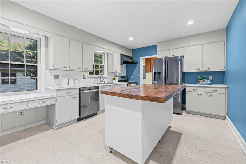Photo 9 of 36 residential for sale in Virginia Beach virginia Photo 9 of 36 residential for sale in Virginia Beach virginia