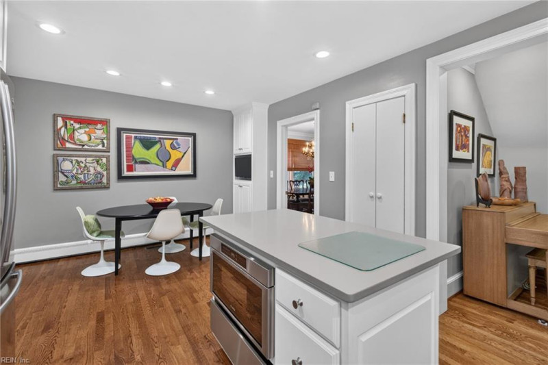 Photo 14 of 50 residential for sale in Norfolk virginia