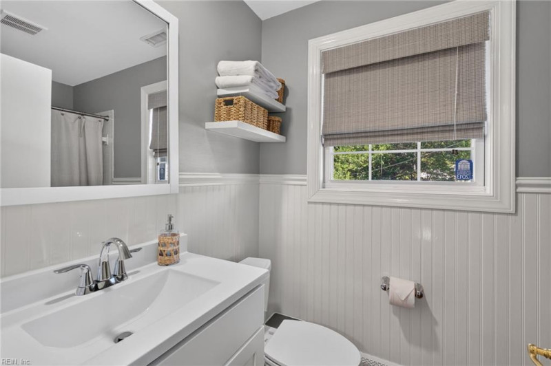 Photo 41 of 50 residential for sale in Norfolk virginia
