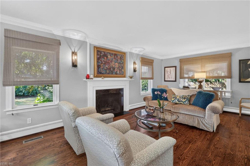 Photo 6 of 50 residential for sale in Norfolk virginia