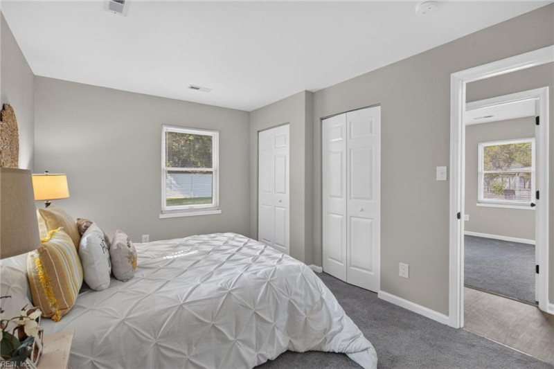 Photo 14 of 21 residential for sale in Newport News virginia
