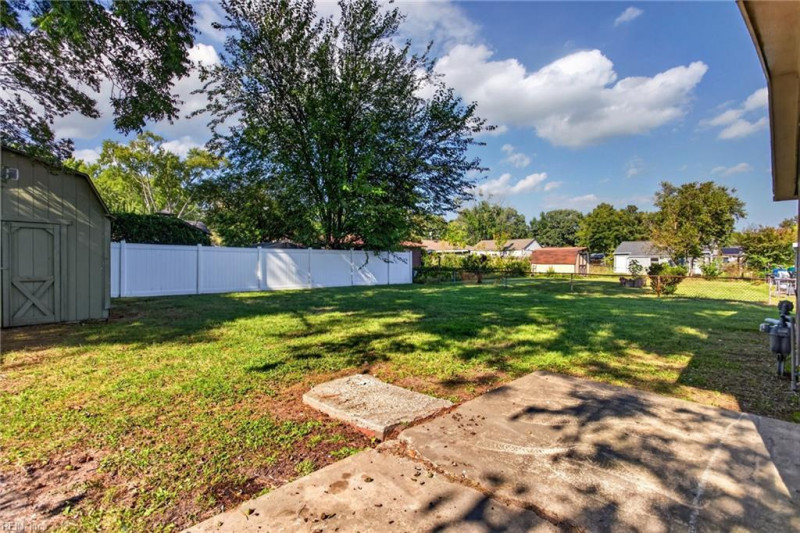 Photo 19 of 21 residential for sale in Newport News virginia