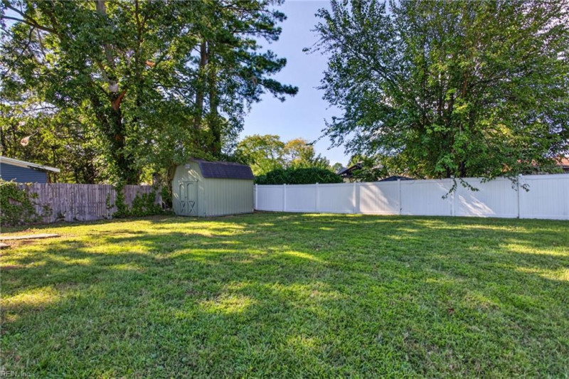 Photo 20 of 21 residential for sale in Newport News virginia