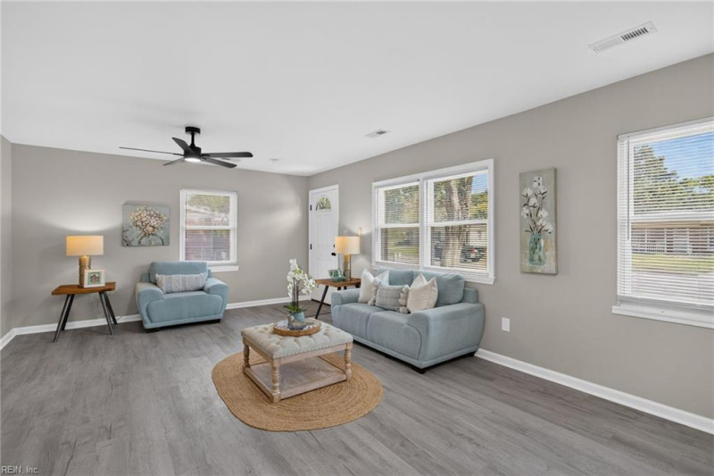 Photo 8 of 21 residential for sale in Newport News virginia