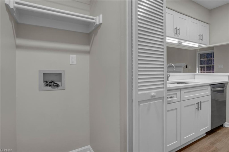 Photo 9 of 22 residential for sale in Chesapeake virginia Photo 9 of 22 residential for sale in Chesapeake virginia