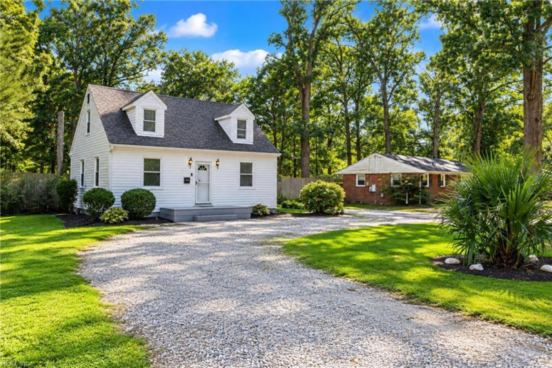 Photo 3 of 48 residential for sale in Newport News virginia Photo 3 of 48 residential for sale in Newport News virginia