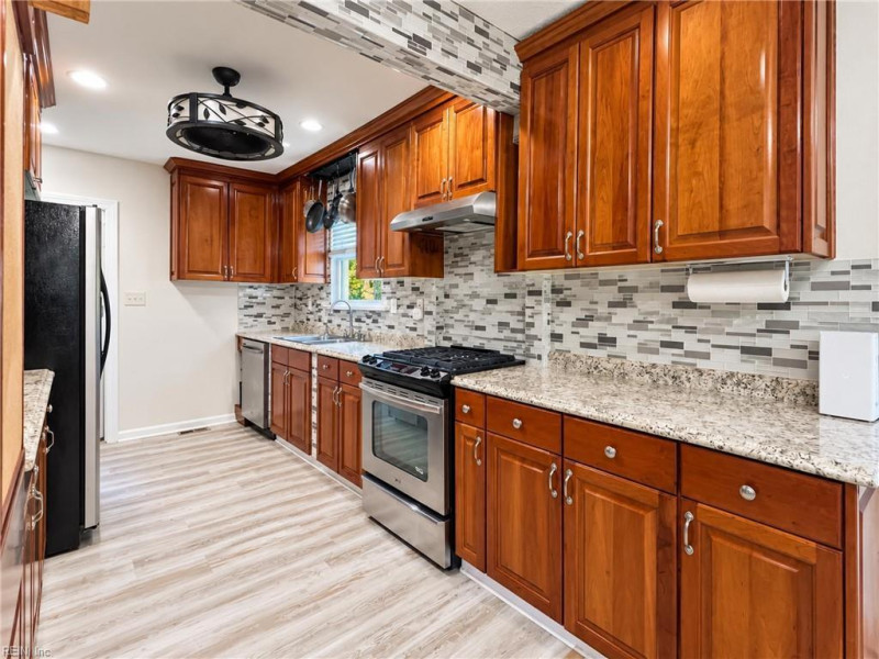 Photo 6 of 48 residential for sale in Newport News virginia Photo 6 of 48 residential for sale in Newport News virginia