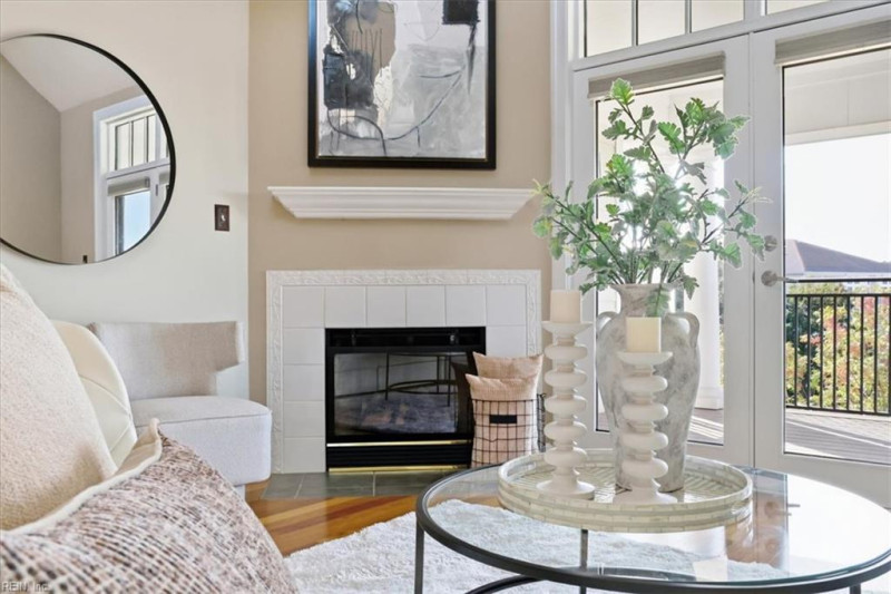 Photo 10 of 35 residential for sale in Norfolk virginia
