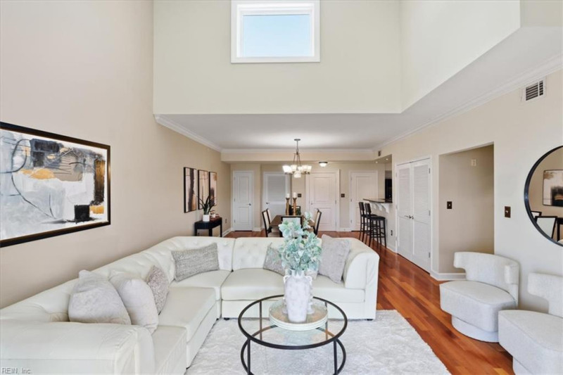 Photo 11 of 35 residential for sale in Norfolk virginia