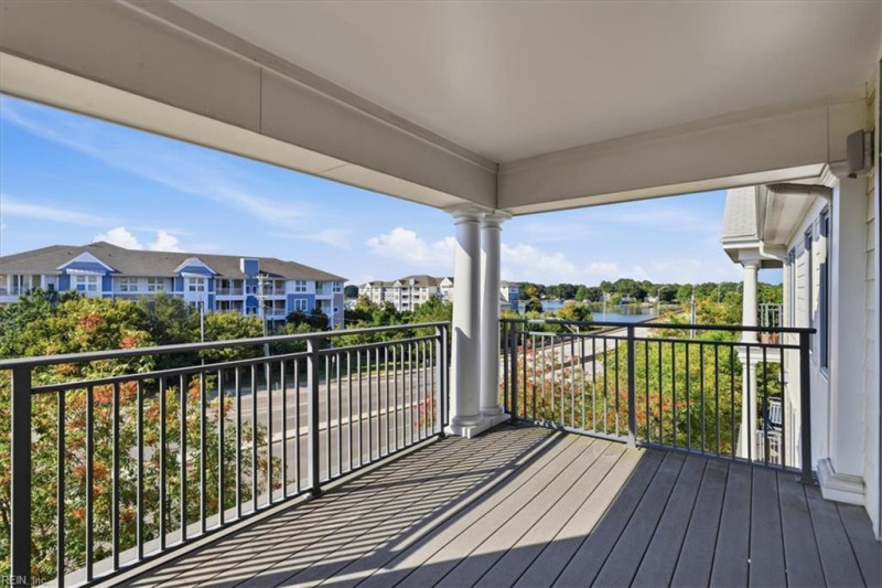 Photo 7 of 35 residential for sale in Norfolk virginia