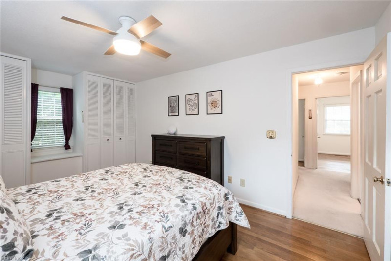 Photo 10 of 25 residential for sale in Virginia Beach virginia