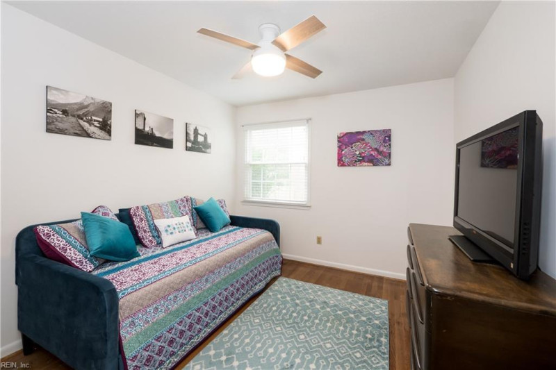 Photo 15 of 25 residential for sale in Virginia Beach virginia