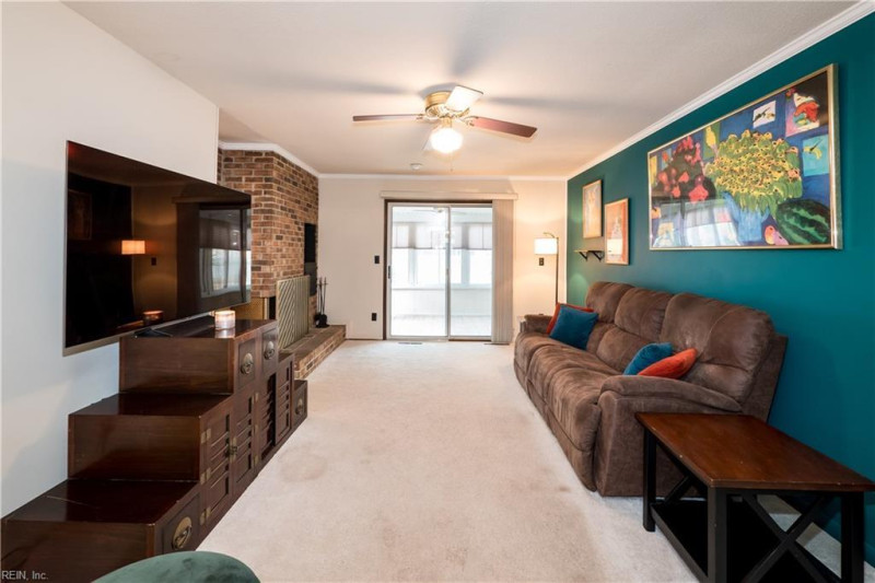 Photo 6 of 25 residential for sale in Virginia Beach virginia