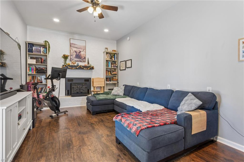 Photo 18 of 49 residential for sale in Newport News virginia
