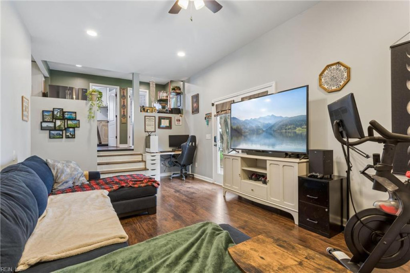 Photo 20 of 49 residential for sale in Newport News virginia