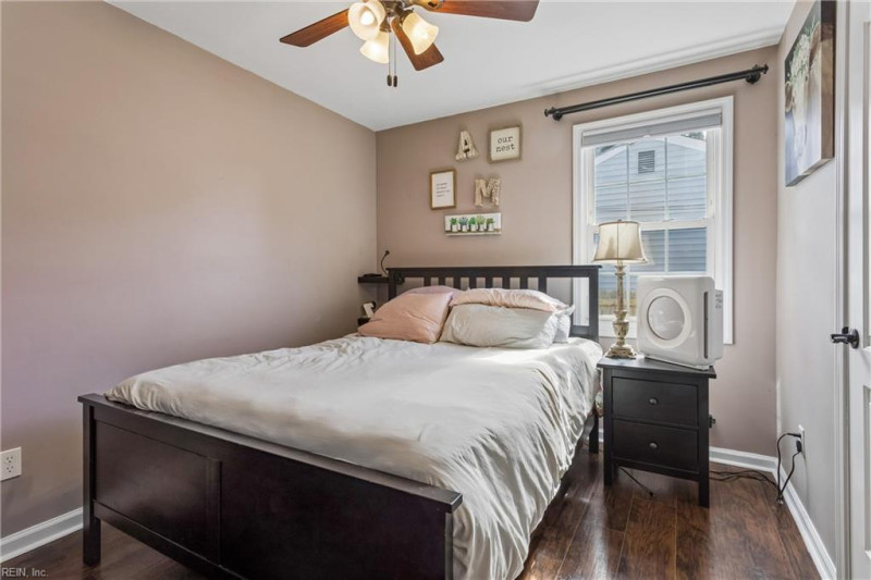 Photo 25 of 49 residential for sale in Newport News virginia