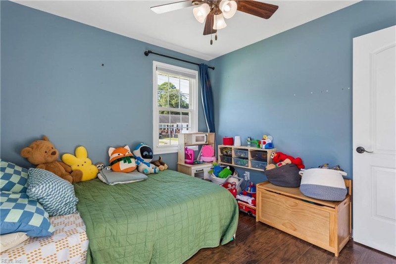 Photo 28 of 49 residential for sale in Newport News virginia