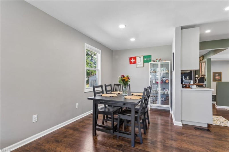 Photo 6 of 49 residential for sale in Newport News virginia