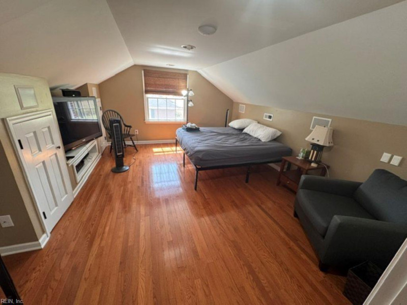 Photo 5 of 7 residential for sale in Surry County virginia