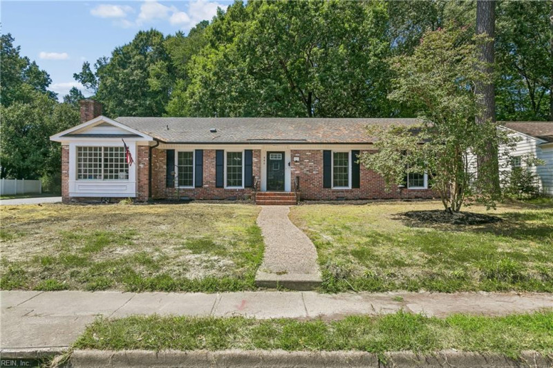 Photo 2 of 40 residential for sale in Newport News virginia
