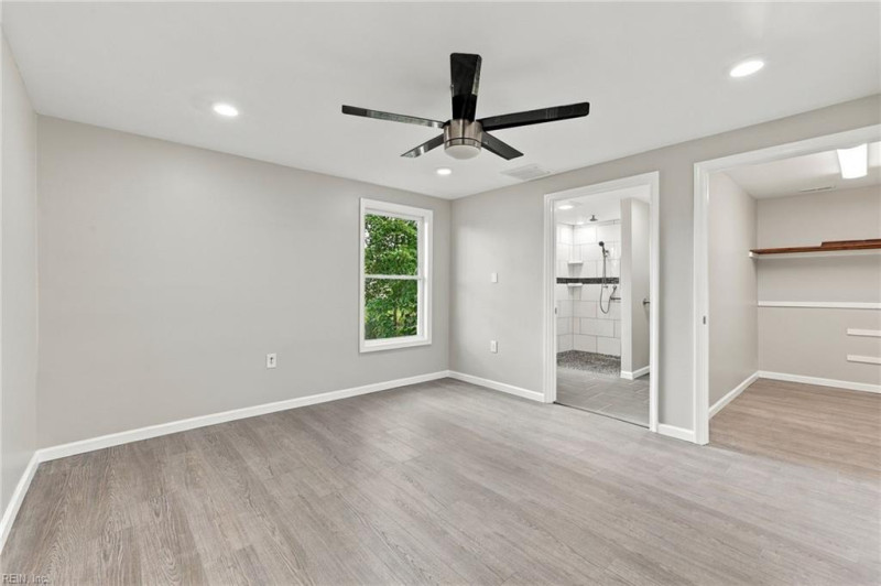Photo 17 of 45 residential for sale in Suffolk virginia