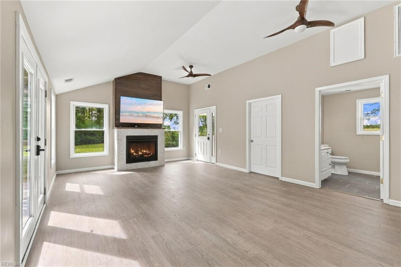 Photo 18 of 45 residential for sale in Suffolk virginia