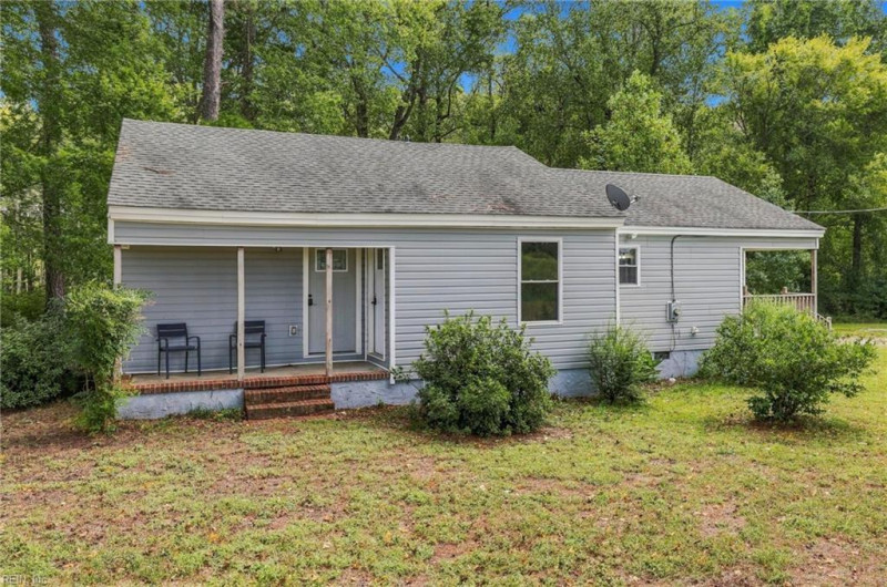 Photo 2 of 45 residential for sale in Suffolk virginia