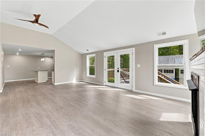 Photo 5 of 45 residential for sale in Suffolk virginia