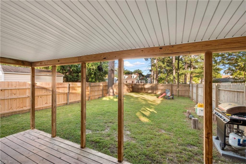 Photo 17 of 20 residential for sale in Norfolk virginia