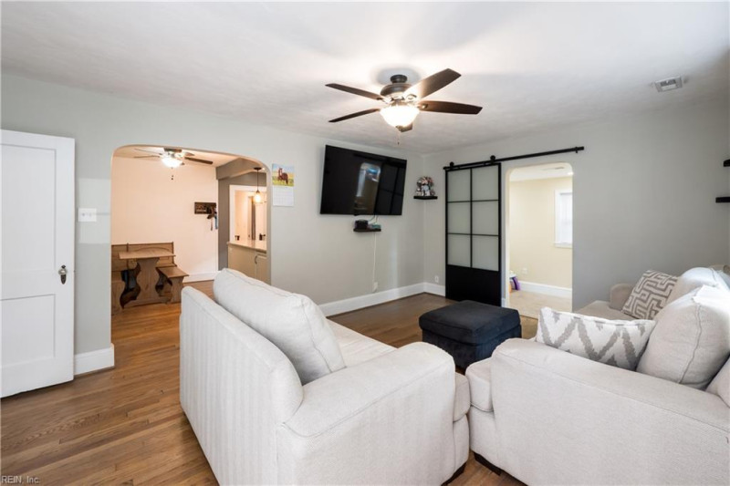 Photo 6 of 20 residential for sale in Norfolk virginia