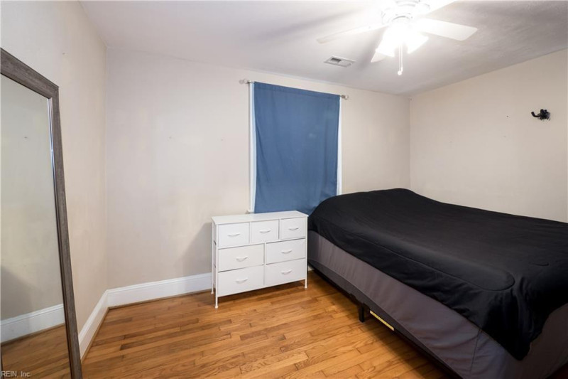 Photo 9 of 20 residential for sale in Norfolk virginia