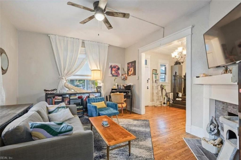 Photo 12 of 43 residential for sale in Norfolk virginia Photo 12 of 43 residential for sale in Norfolk virginia