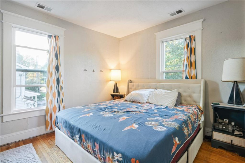 Photo 17 of 43 residential for sale in Norfolk virginia Photo 17 of 43 residential for sale in Norfolk virginia