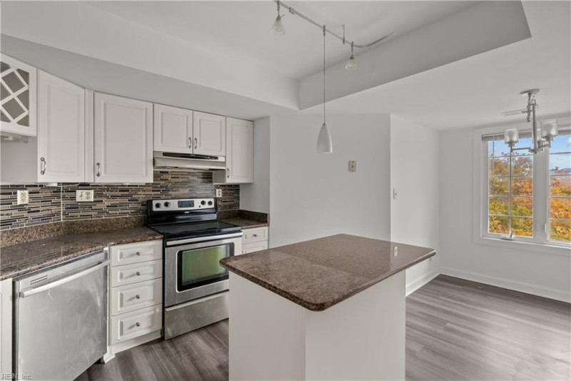 Photo 23 of 37 residential for sale in Hampton virginia