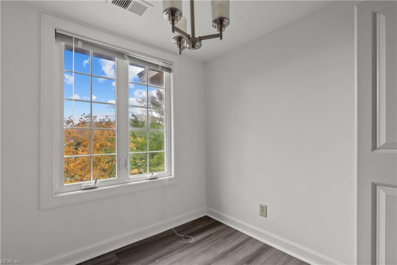 Photo 27 of 37 residential for sale in Hampton virginia