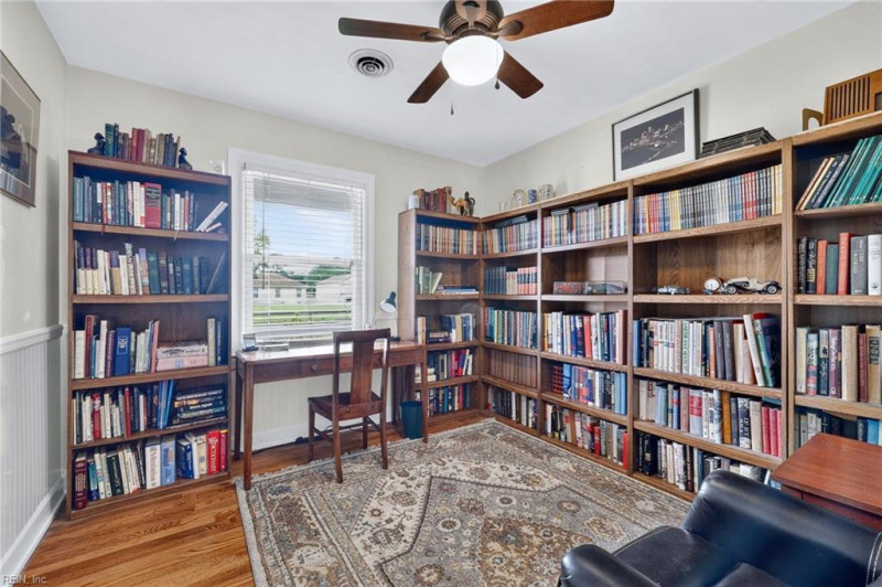 Photo 19 of 37 residential for sale in Suffolk virginia Photo 19 of 37 residential for sale in Suffolk virginia