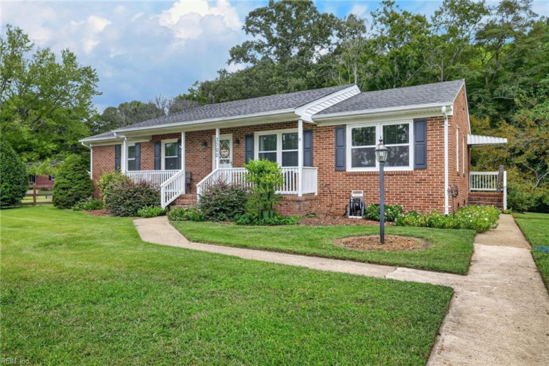 Photo 5 of 37 residential for sale in Suffolk virginia Photo 5 of 37 residential for sale in Suffolk virginia