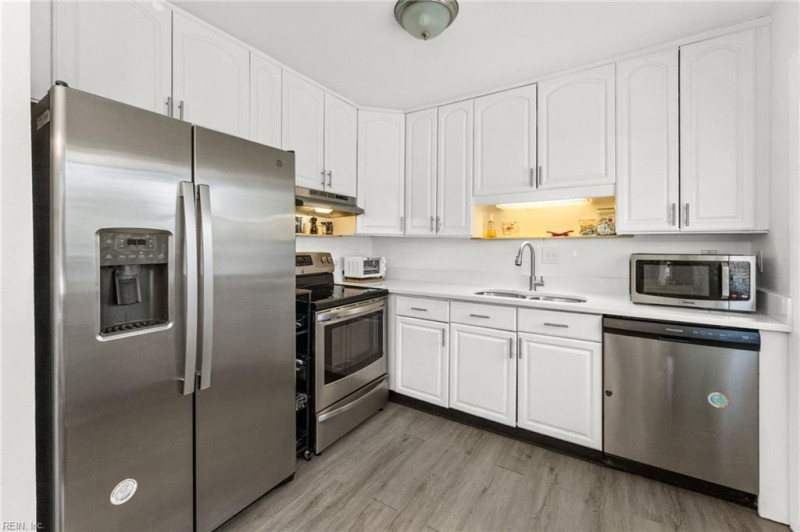 Photo 19 of 36 residential for sale in Norfolk virginia Photo 19 of 36 residential for sale in Norfolk virginia
