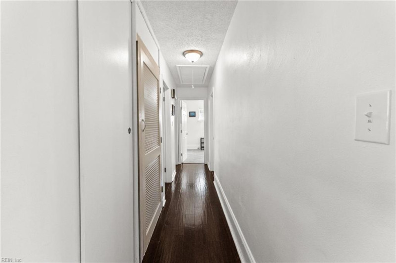 Photo 21 of 36 residential for sale in Norfolk virginia Photo 21 of 36 residential for sale in Norfolk virginia