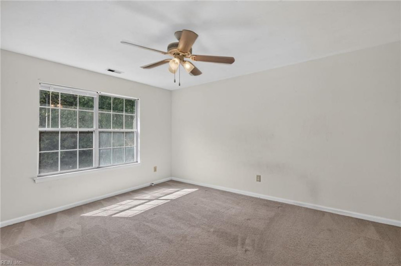 Photo 20 of 29 residential for sale in Suffolk virginia