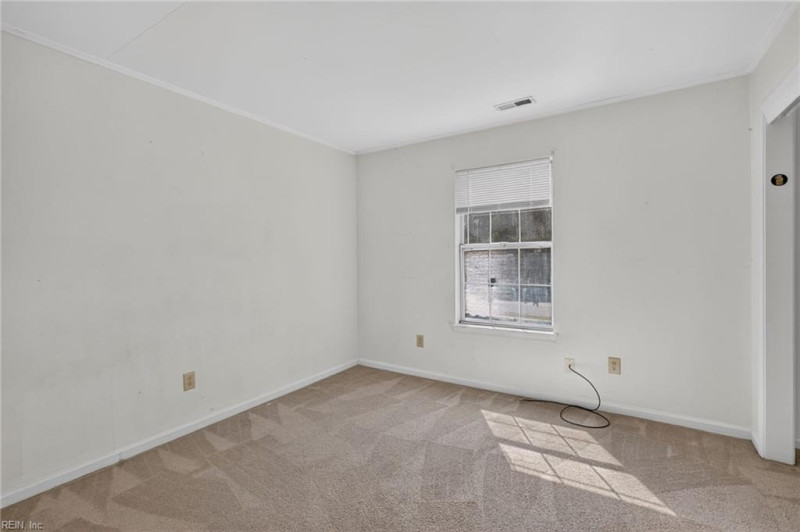 Photo 25 of 29 residential for sale in Suffolk virginia