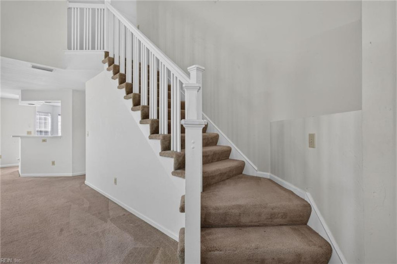 Photo 5 of 29 residential for sale in Suffolk virginia