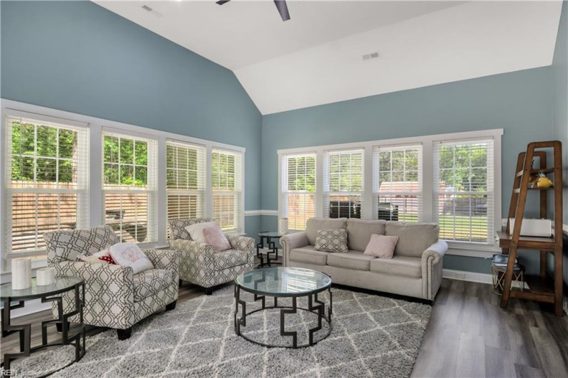 Photo 19 of 44 residential for sale in Newport News virginia