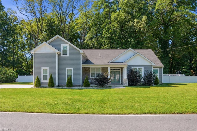 Photo 3 of 44 residential for sale in Newport News virginia