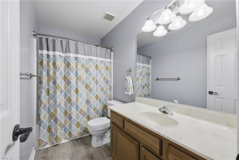 Photo 40 of 46 residential for sale in Chesapeake virginia