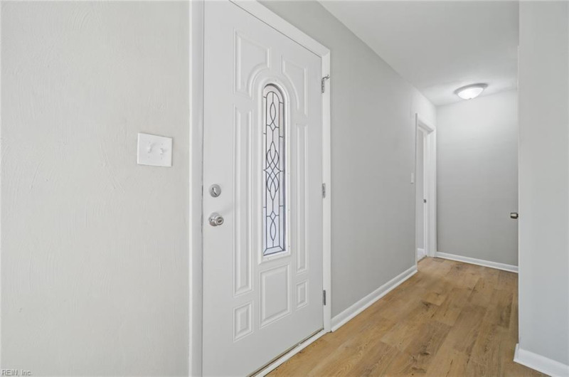 Photo 6 of 36 residential for sale in Newport News virginia Photo 6 of 36 residential for sale in Newport News virginia