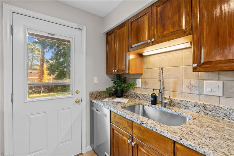 Photo 10 of 38 residential for sale in Portsmouth virginia Photo 10 of 38 residential for sale in Portsmouth virginia