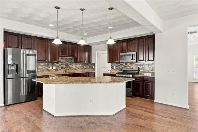Photo 17 of 50 residential for sale in Suffolk virginia